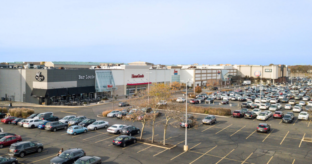 A dying mall on Long Island, NY